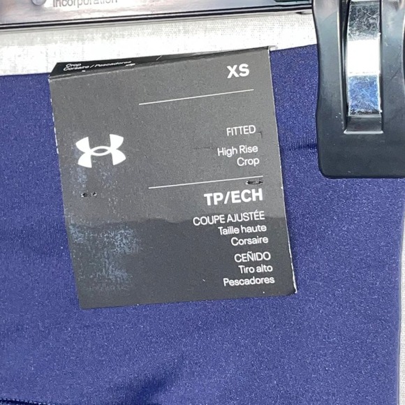 Under Armour Women's Meridian Studio Crop Leggings navy blue, XS - Picture 8 of 10